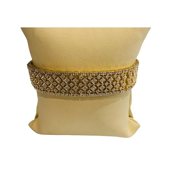 Triple Row Diamond Tennis Bracelet in 14k Yellow Gold 2 Carat Total Weight - Picture 1 of 8